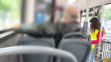 Майор хуем наказал кондукторшу за мошенничество