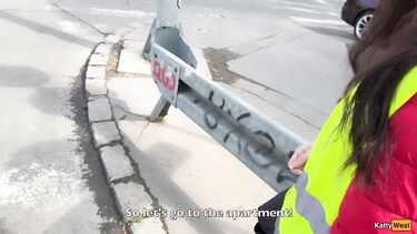 На весу: Майор хуем наказал кондукторшу за мошенничество