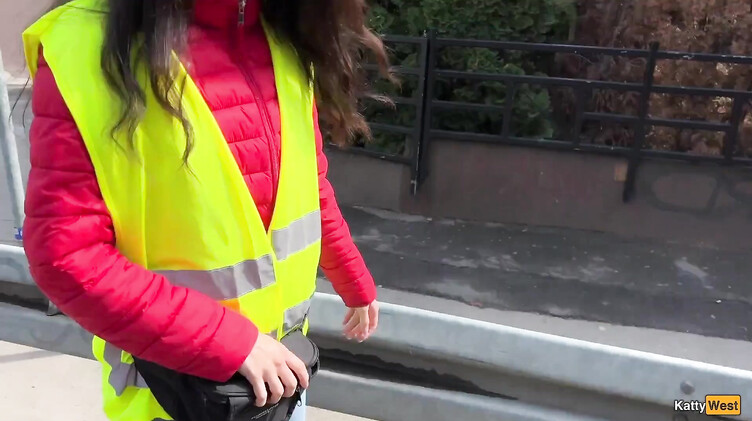 Майор хуем наказал кондукторшу за мошенничество