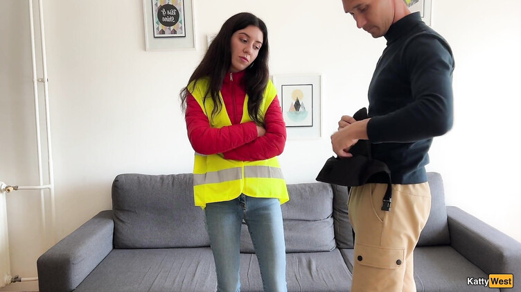 Katty West: Майор хуем наказал кондукторшу за мошенничество