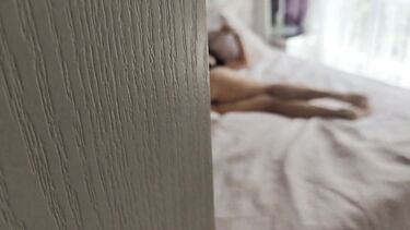 Отлизал мохнатку мачехе и отодрал во все дыры