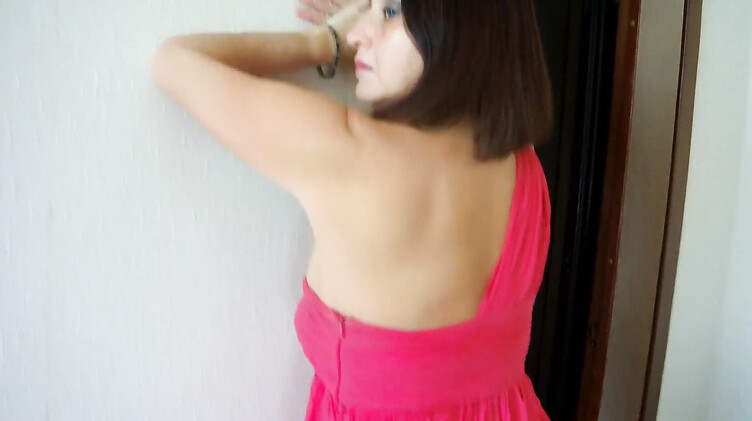 Зрелые женщины: Зрелая госпожа Алина Туманова дрочит хуй и контролирует оргазм своего раба