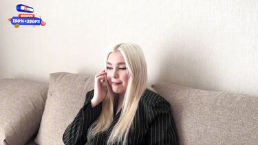 Риэлторша отдала тугой анал клиенту ради сделки