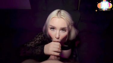 Сисястая падчерица просит отчима ее трахнуть и обучить сексу