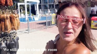 Трахает мачеху на отдыхе перед приездом отца