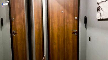 Новогодний подарок для мамы друга! Отшлепал прикованную паддлом и трахнул