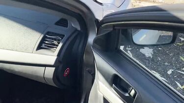 Публичное порно с Алиной Тумановой на трассе и в туалете торгового центра