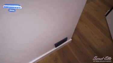 Приютил мачеху в Париже и кончил в ее киску