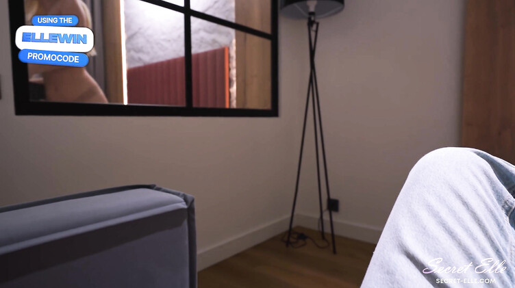 Приютил мачеху в Париже и кончил в ее киску