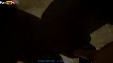 Жопастая русская милфа трахается в бане с пасынком после рыбалки на озере