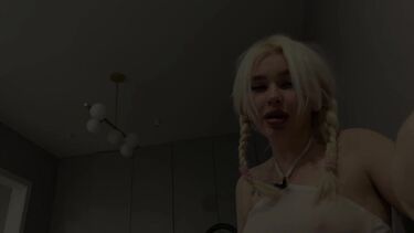 Сестра учится сосать на члене сводного брата и получает анальный кремпай