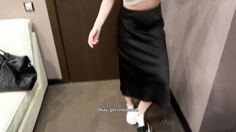 Тренерша по йоге оказалась нимфоманкой и оттрахала клиента у него дома