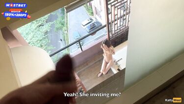 Анально поимел соседку снизу после подглядывания на балконе