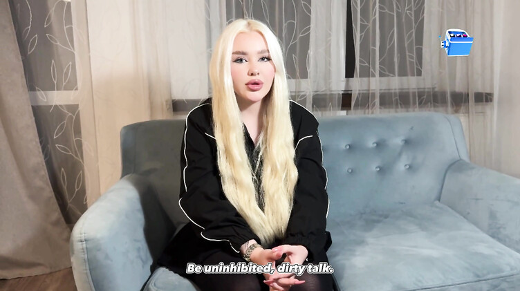 Скромная соседка с большой задницей согласилась на съемки в любительском порно