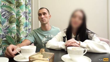 Мужики поменялись женами на свингер сходке для ебли вчетвером