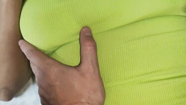 Пасынок трахает мачеху в жопу на отдыхе - пояс верности не помог!