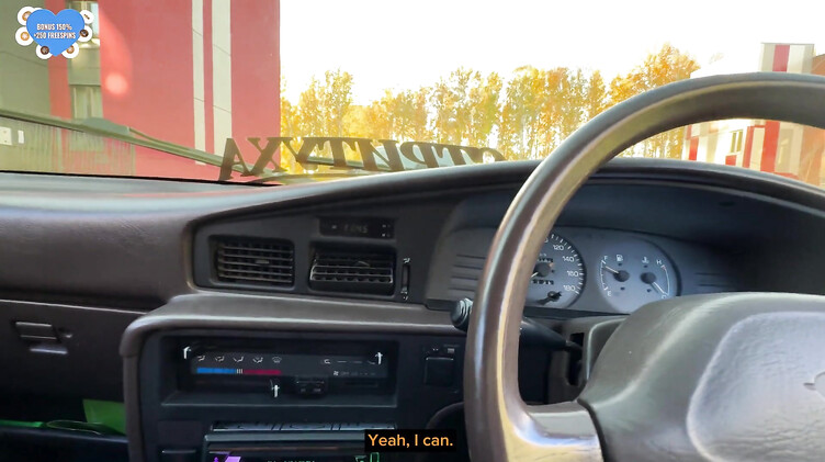 Секс по дружбе интеллигента и шлюхи в день знакомства