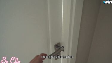 Обкончал трусики сводной сестры и вылизал у нее прощение