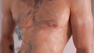 Допрыгалась на члене до спермы в киске после оральных прелюдий