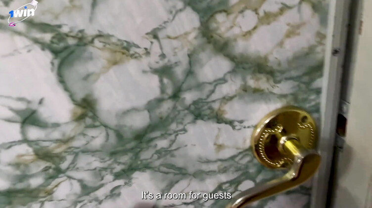 Мама друга напросилась на член пацана после чая