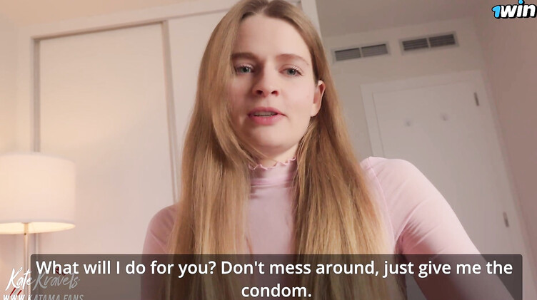 Милая русская соседка пришла за презиками и получила член в письку