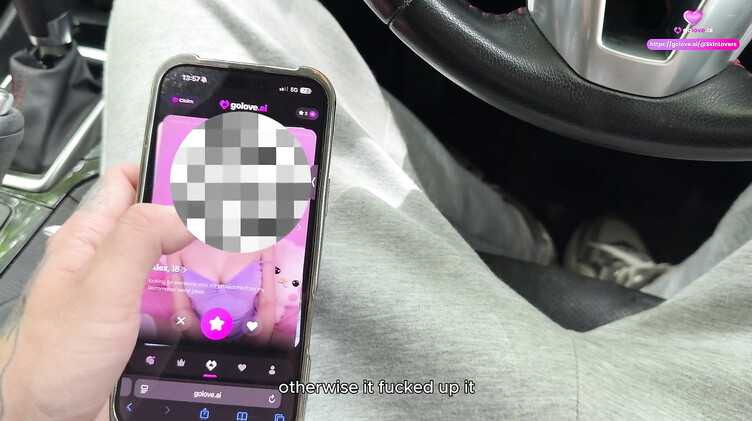 Ебет альтушку на природе и заливает лицо спермой