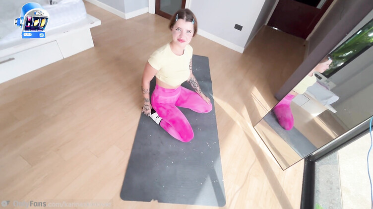 Йога: Дрочер порвал лосины и трахнул сводную сестру на йоге