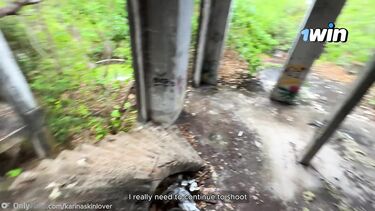 Ведущий блога о призраках трахает на заброшке милую незнакомку