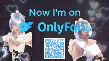 Эмо и готы: Отвлекает айтишника от работы сочным минетом под столом