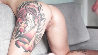 Анальный секс в позе наездницы с легкомысленной одноклассницей