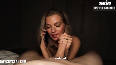 Трахается с любовником, а парню по телефону говорит что у подружки