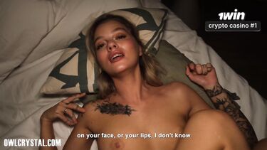 Трахается с любовником, а парню по телефону говорит что у подружки