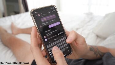 404HotFound: Это сон? Жестко трахает напомаженную сосалку в мини юбке