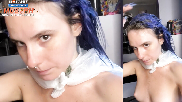 Сосет хуй парикмахеру в салоне красоты