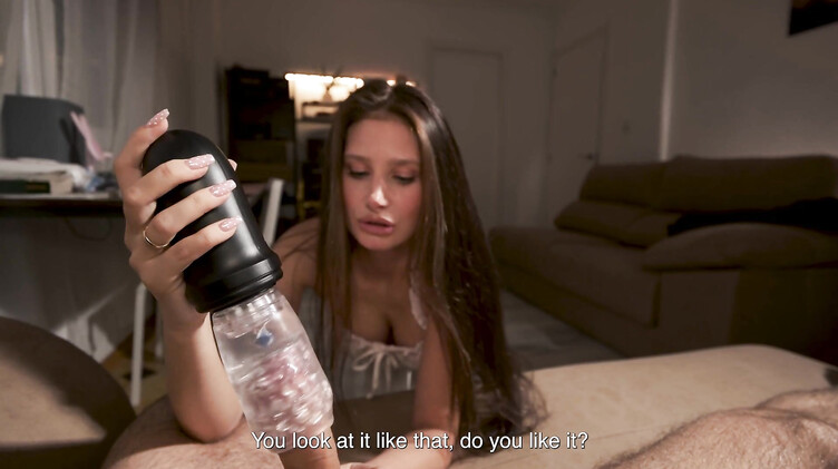 Мачеха учит пользоваться мастурбатором и ебется с пасынком