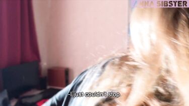 Любовник ебет сучку, пока она на видео связи с мужем