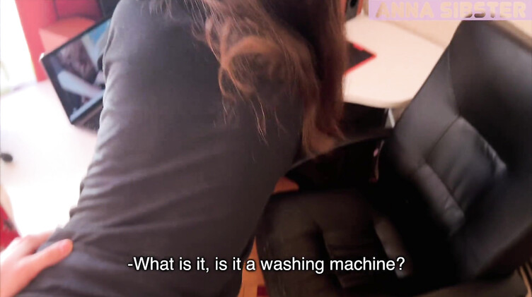 Любовник ебет сучку, пока она на видео связи с мужем