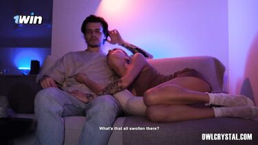 Совместный просмотр ужастика закончился минетом от сводной сестры