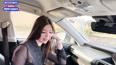 Деваха повелась на новенький Lexus бывшего и отсосала ему в машине