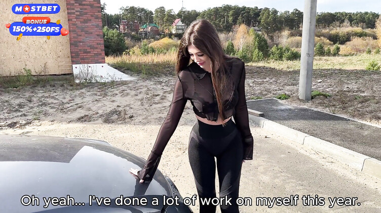 Деваха повелась на новенький Lexus бывшего и отсосала ему в машине