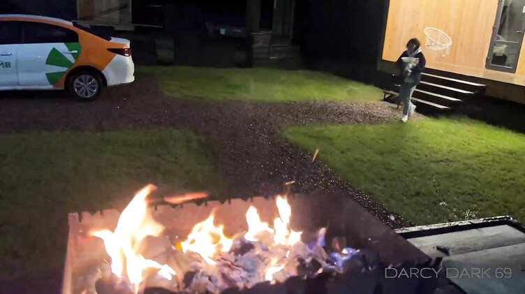 Обоссал в душе пьяную и трахнул в сауне