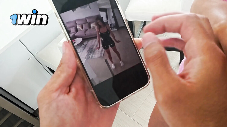 Трах с женой друга, пока кент на заправке