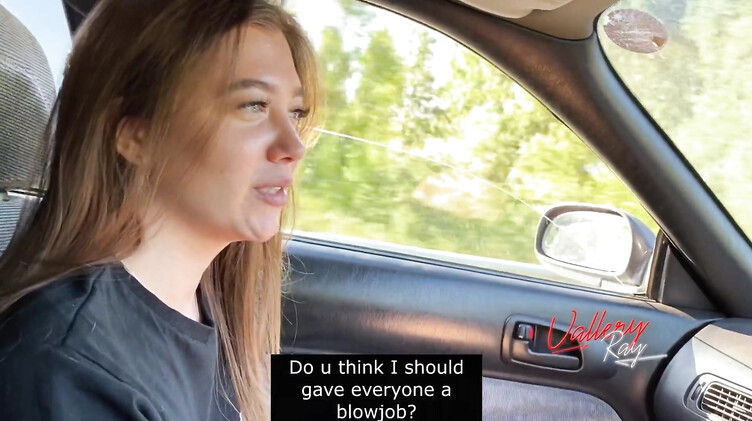 Водитель трахнул в рот попутчицу без денег