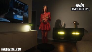 Хитрая русская жена обманула мужа и пошла трахаться с соседом любовником