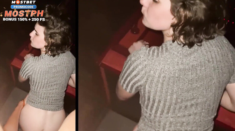 Публичное порно: Рискованный публичный секс на заднем ряду кинотеатра