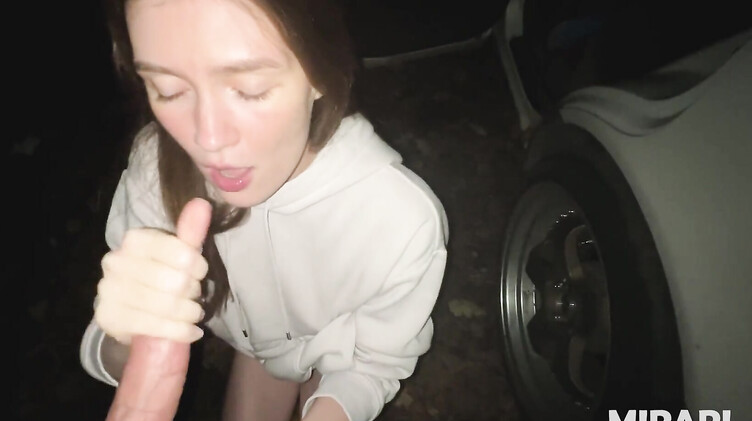 Mirari Model: Вывез за город и трахнул в машине 18-летнюю девку из Перми