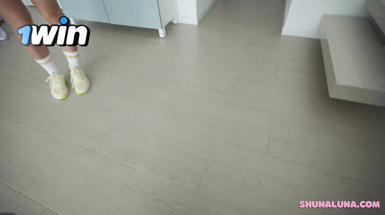 Теннисистка проиграла парню и отдалась с финалом в рот