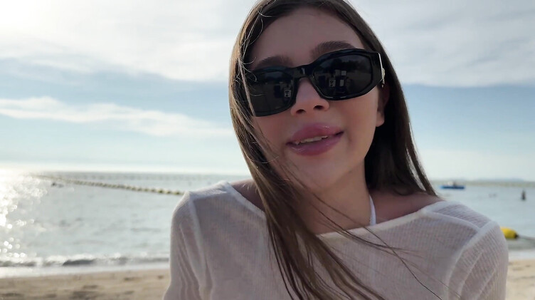 Трах в номере отеля с незнакомцем с пляжа