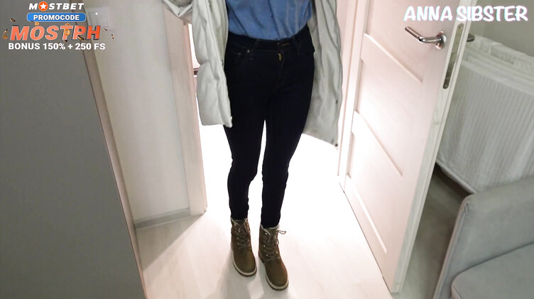 Ошибка на букинге приводит к ебле с незнакомцем