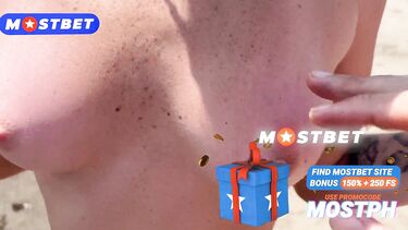 Русская пара трахается на пляже и на балконе отеля в Таиланде